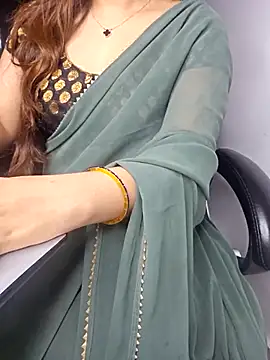 Snapshot of aliyaah_singh chatting on 03.21.25 aliyaah singh online show from 03.21.25