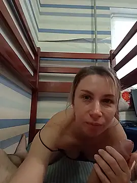 Snapshot of MissisMilk chatting on 05.27.26 MissisMilk online show from 05.27.26