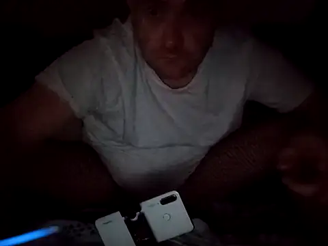 Snapshot of ViaPanties4you chatting on 03.06.25 ViaPanties4you online show from 03.06.25