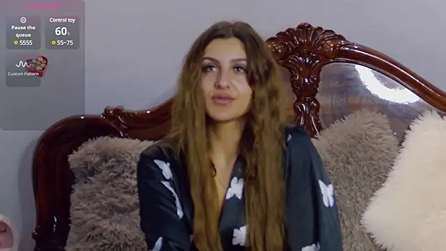 NicolePlay online show from 01.31.25