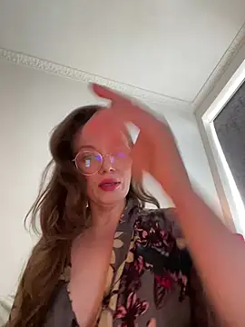 Snapshot of FemDom_RubyKnightXXO chatting on 06.17.26 FemDom RubyKnightXXO online show from 06.17.26