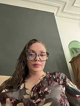 Snapshot of FemDom_RubyKnightXXO chatting on 06.23.26 FemDom RubyKnightXXO online show from 06.23.26