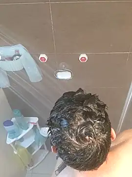 Snapshot of towers_j chatting on 02.19.25 towers j online show from 02.19.25