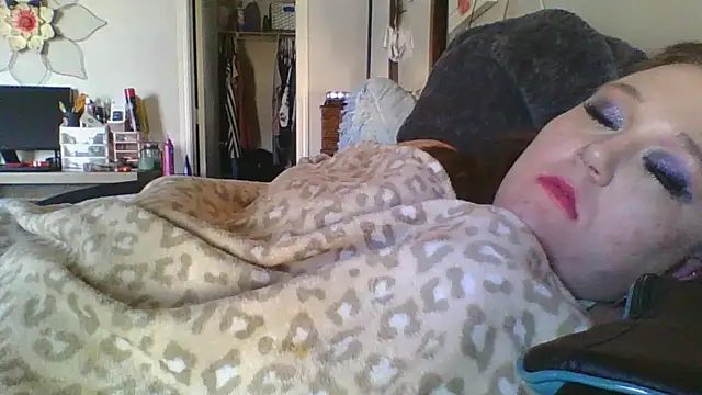 Snapshot of JadeDaMilf chatting on 03.06.25 JadeDaMilf online show from 03.06.25