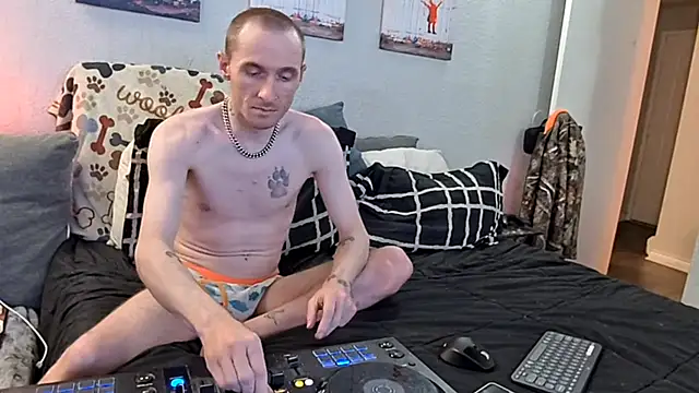 pyrowuff online show from 02.02.26