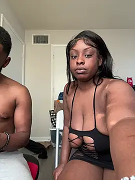 Snapshot of DancingLemonade chatting on 01.12.25 DancingLemonade online show from 01.12.25