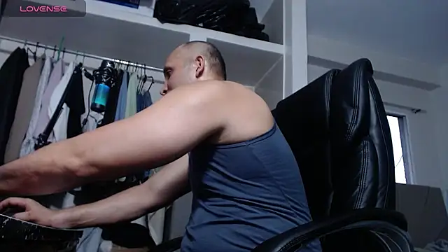 lewislamxxx hot online show from 08.06.26