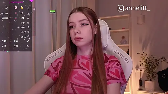 Annelitt online show from 12.17.24