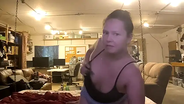 Mostlikely2suckseed88 online show from 09.16.25