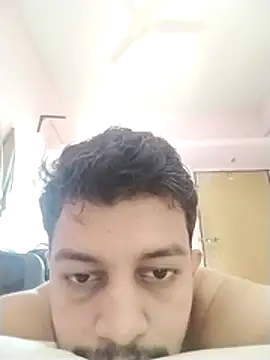 Snapshot of dzboy1994 chatting on 11.30.25 dzboy1994 online show from 11.30.25