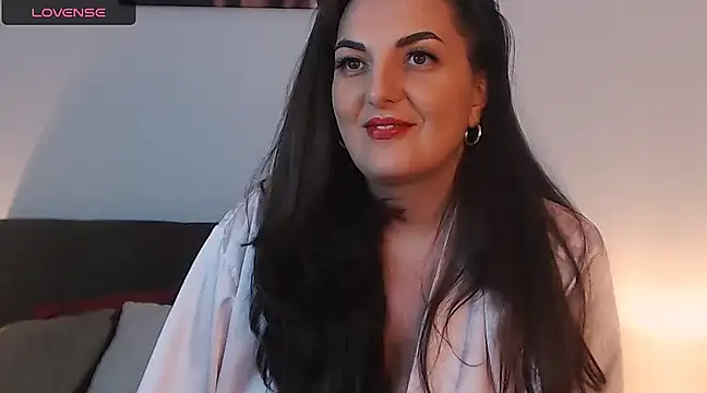 Snapshot of itsyourlady chatting on 12.29.24 itsyourlady online show from 12.29.24
