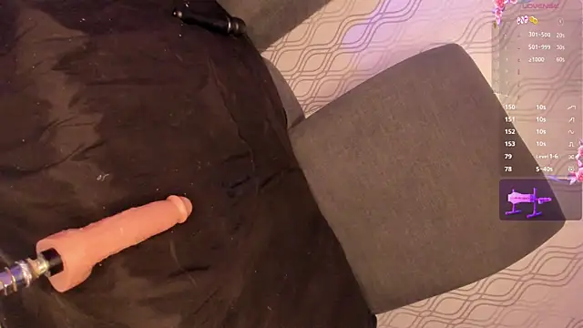 vennus1  online show from 01.31.25