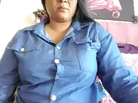 Snapshot of IndianDelia chatting on 05.22.26 IndianDelia online show from 05.22.26