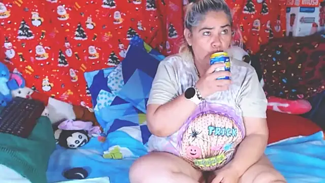 estrellita fugaz16x online show from 02.13.26