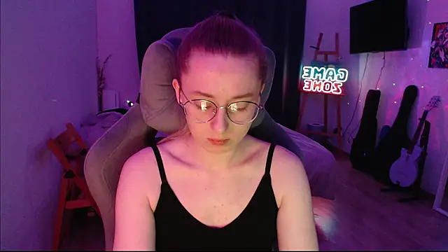 Snapshot of AnabelFrel chatting on 02.23.25 AnabelFrel online show from 02.23.25