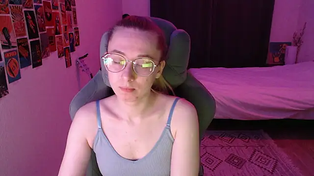 Snapshot of AnabelFrel chatting on 03.19.26 AnabelFrel online show from 03.19.26