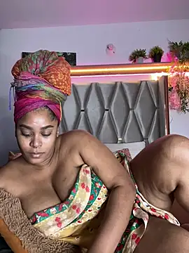 Snapshot of africa_xxx chatting on 01.22.25 africa xxx online show from 01.22.25