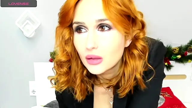 Snapshot of Red_Fairy_ chatting on 12.27.24 Red Fairy online show from 12.27.24