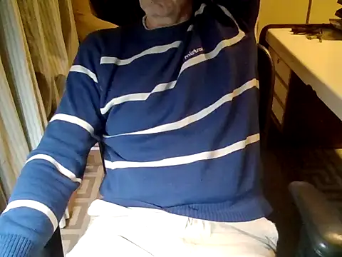 Snapshot of mariohurt101 chatting on 09.22.25 mariohurt101 online show from 09.22.25