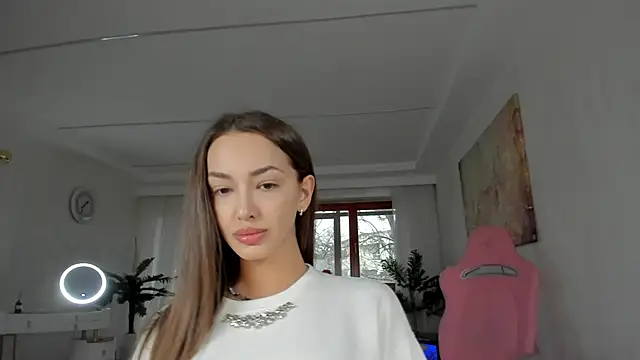 TiffanyHouston  online show from 03.02.25