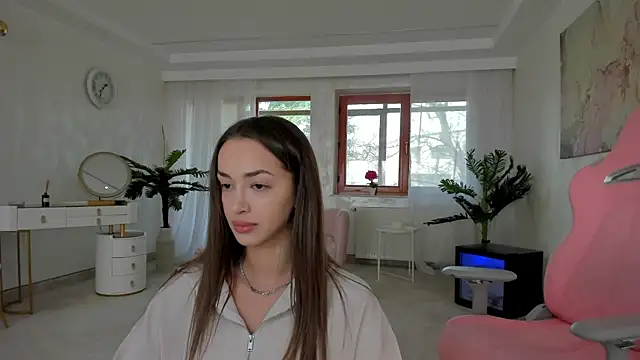 TiffanyHouston  online show from 03.12.25