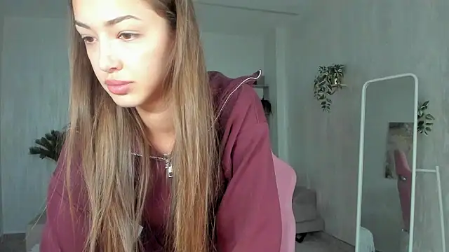 TiffanyHouston  online show from 03.22.26