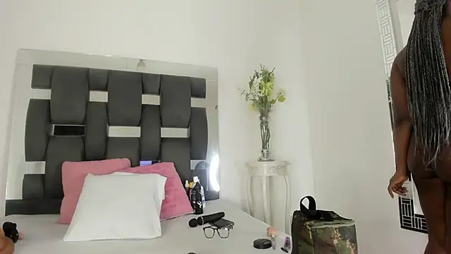 tanyyaa online show from 02.12.25