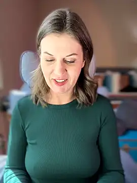 MaiseKnox online show from 03.14.26