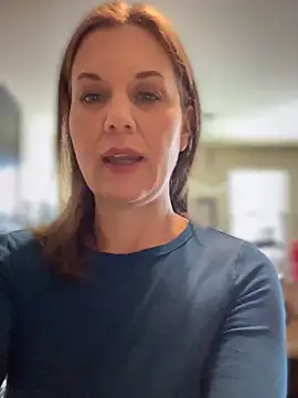 MaiseKnox online show from 04.11.26