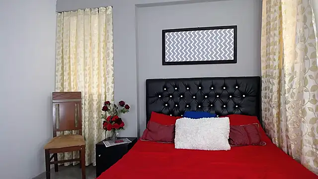 loveyouzahara2020 online show from 02.15.25