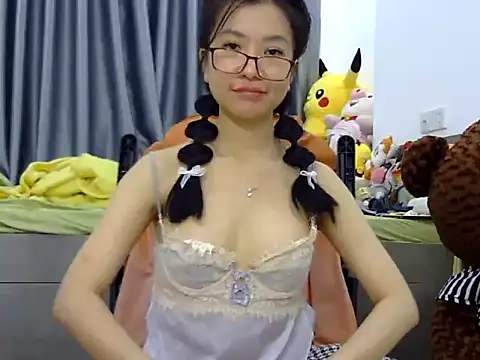 Snapshot of Cute_Ruby01 chatting on 12.29.24 Cute Ruby01 online show from 12.29.24