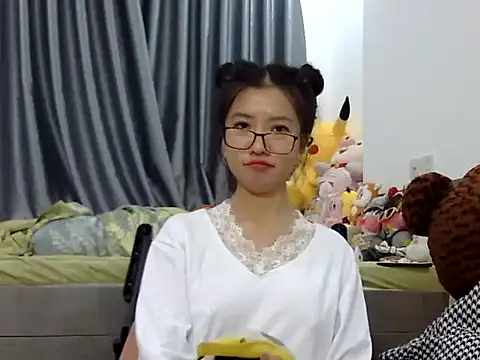 Snapshot of Cute_Ruby01 chatting on 01.03.25 Cute Ruby01 online show from 01.03.25