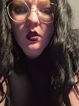 Snapshot of Fiona0705 chatting on 09.16.25 Fiona0705 online show from 09.16.25