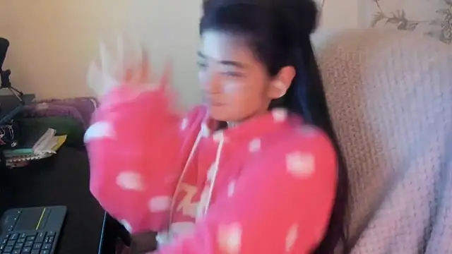 Sammysammy  online show from 12.22.25