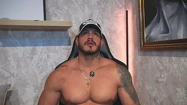 Snapshot of eros-steel chatting on 04.22.26 eros-steel online show from 04.22.26
