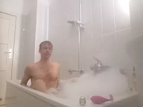 Snapshot of fit_ass_2021 chatting on 01.10.25 fit ass 2021 online show from 01.10.25