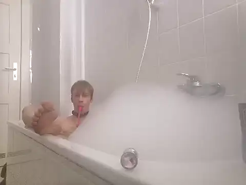 Snapshot of fit_ass_2021 chatting on 02.09.25 fit ass 2021 online show from 02.09.25