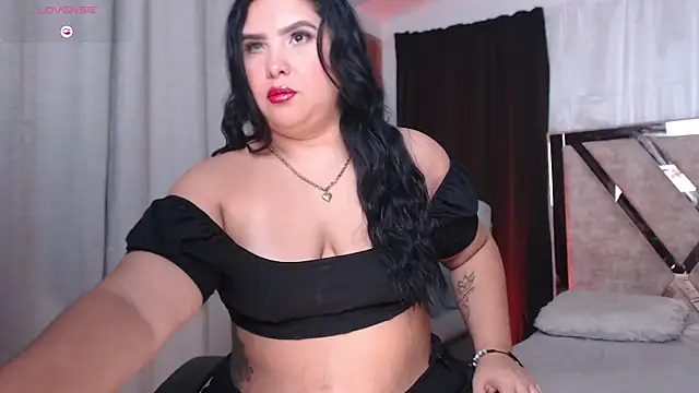 AGATHAA WHITE online show from 03.13.26