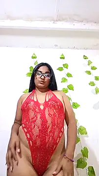 Snapshot of shayna_all chatting on 12.04.25 shayna all online show from 12.04.25