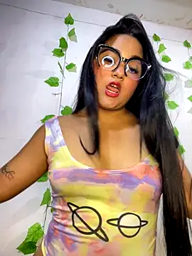 Snapshot of shayna_all chatting on 01.07.26 shayna all online show from 01.07.26