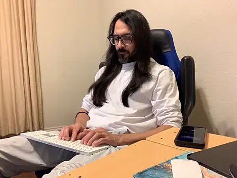 Youreherewithme online show from 12.10.24