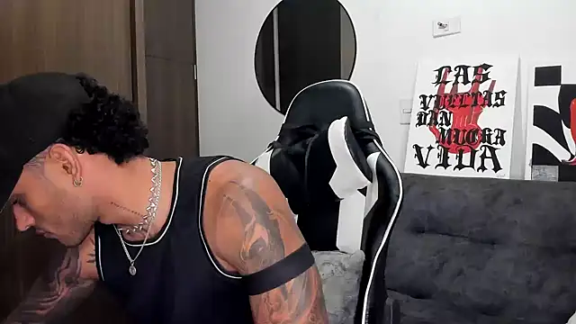 Alessandro Vanni online show from 10.08.25