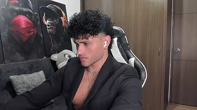 Alessandro Vanni online show from 11.18.25