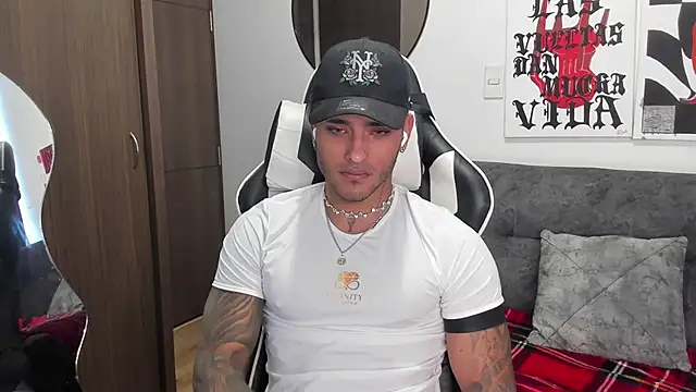 Alessandro Vanni online show from 01.14.26