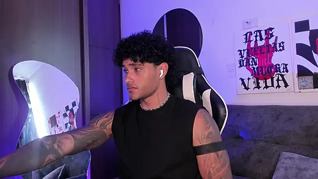 Alessandro Vanni online show from 03.02.26