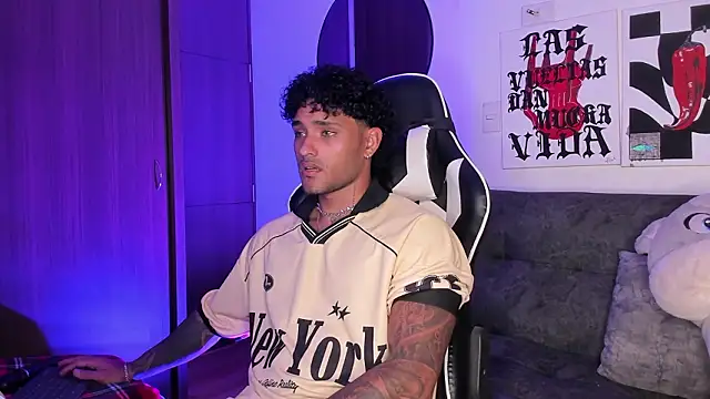 Alessandro Vanni online show from 03.14.26