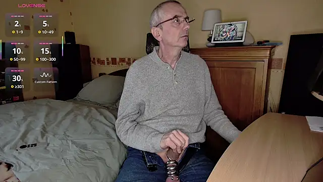 Snapshot of legaulois4691 chatting on 03.12.25 legaulois4691 online show from 03.12.25