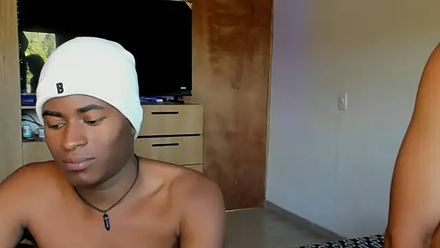 Snapshot of CrissBrownxxx chatting on 07.21.26 CrissBrownxxx online show from 07.21.26