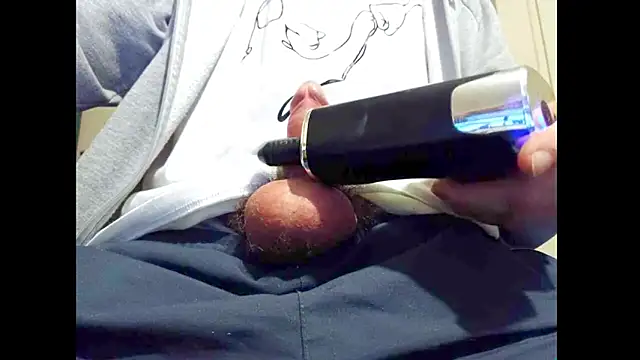 hairyuncut00 online show from 03.31.26