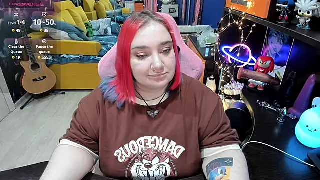 Softie Sofy online show from 03.11.25